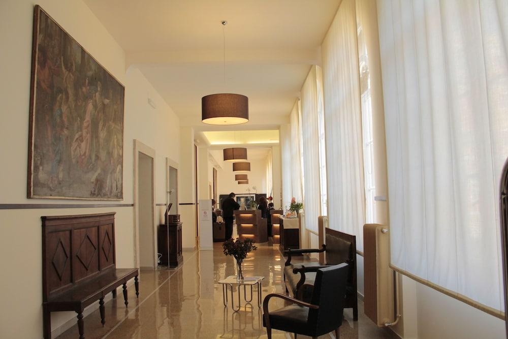 Lh Hotel Excel Roma Montemario Εξωτερικό φωτογραφία