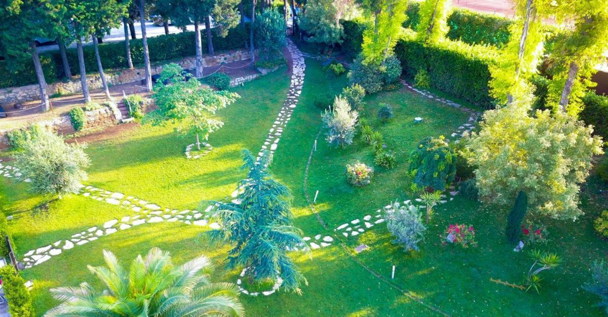 Lh Hotel Excel Roma Montemario Εξωτερικό φωτογραφία