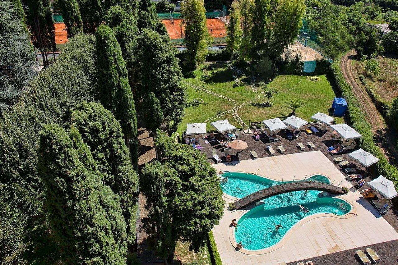 Lh Hotel Excel Roma Montemario Εξωτερικό φωτογραφία