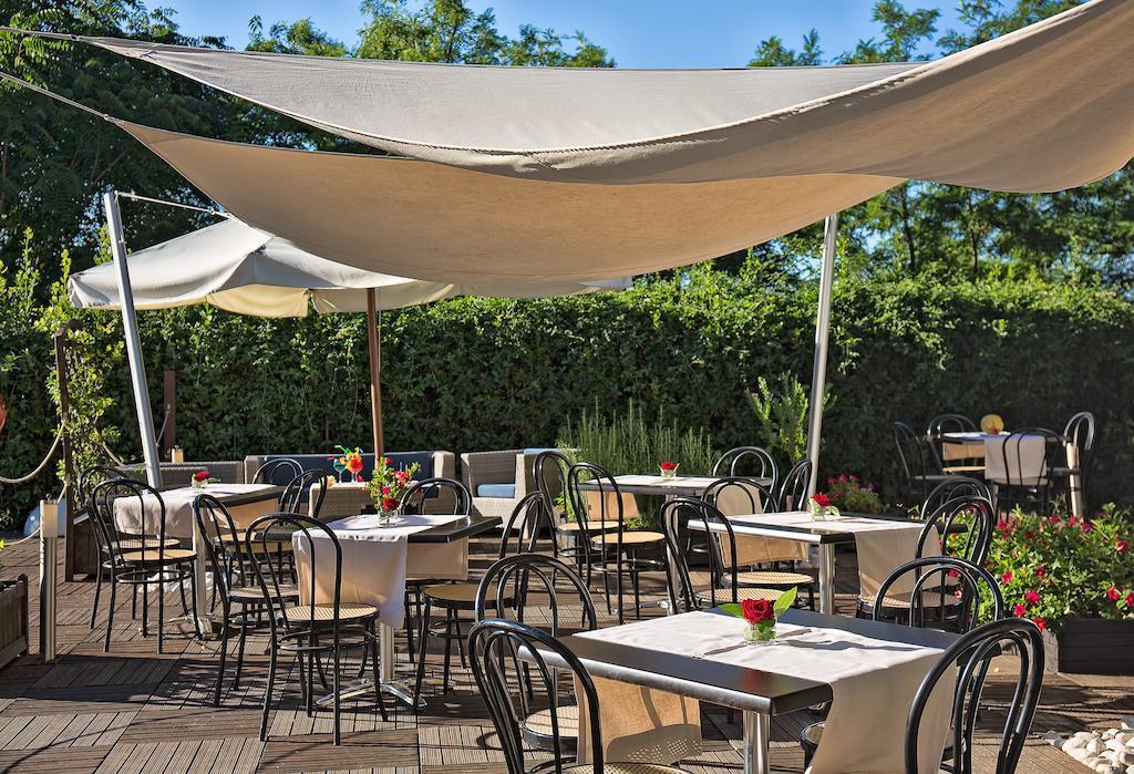 Lh Hotel Excel Roma Montemario Εξωτερικό φωτογραφία