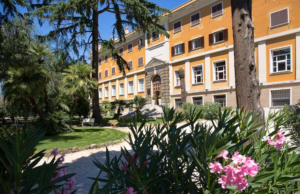 Lh Hotel Excel Roma Montemario Εξωτερικό φωτογραφία