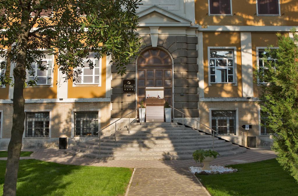 Lh Hotel Excel Roma Montemario Εξωτερικό φωτογραφία